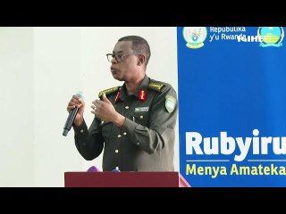 Ibanga ryatumye Inkotanyi zitsinda,uko Kagame yavuye muri Amerika:Gen Kabarebe yaganirije urubyiruko