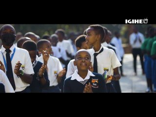 Abo mu mashuri abanza barenga 200000 batangiye ibizamini bya Leta