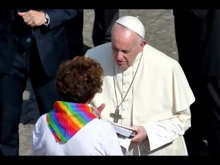 Bamwe bumiwe! Uko Abanyarwanda bakiriye ibyo guha umugisha abaryamana bahuje ibitsina muri Kiliziya