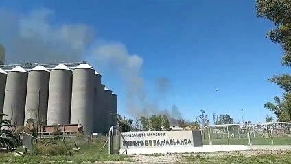 Incendio en las instalaciones de un frigorífico de White