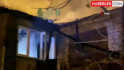 Zonguldak'ta bir ev çıkan yangında kullanılamaz hale geldi