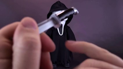 Mezco Toyz Scream MDS Ghostface Figure