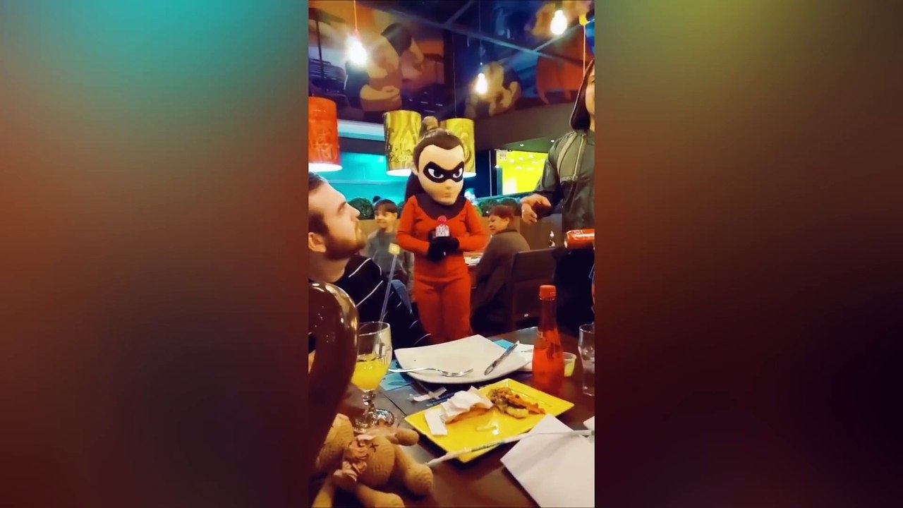 Scare Cam Pranks 2023 - Funny Scare Prank - Jump Scare - Funny Compilation #127