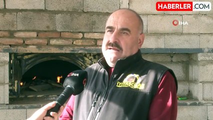 Konya'da 6. kuşak taş fırın ustası babasından öğrendiği mesleğini çocuklarına aktarıyor