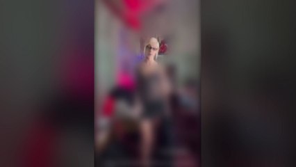 전쟁 와중 '반나체 파티' 러시아 방송인 결국 벌금형 / YTN