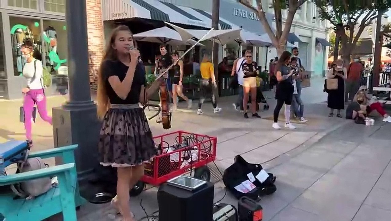 1-year-old baby JOINS _Dance Monkey_ _ STREET PERFORMANCE - Karolina Protsenko & Daniele Vitale SAX