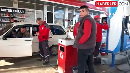 Balıkesir'de akaryakıt istasyonunda çalışan kadınların sayısı artıyor