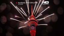 Capodanno: la Nuova Zelanda celebra l'arrivo del 2024, fuochi d'artificio a Auckland