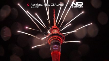 Capodanno: la Nuova Zelanda celebra l'arrivo del 2024, fuochi d'artificio a Auckland