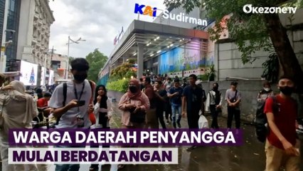 Gunakan KRL Commuter Line, Warga Daerah Penyangga Mulai Berdatangan ke Lokasi Car Free Night