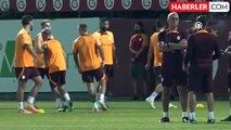 Galatasaray'da neler oluyor? Yıldız futbolcu takıma ihtar çekti