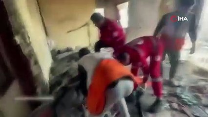 İsrail, Han Yunus'taki Kızılay merkezini vurdu: 5 ölü, 3 yaralı