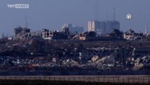 Gazze Şeridi'ndeki yıkım ve yükselen dumanlar görüntülendi