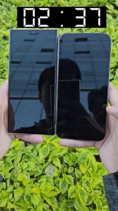 IPhone14 ProMax and S23Ultra restart time comparison Digital Technology Samsung _shorts _lovesong(720P_60FPS) #promax