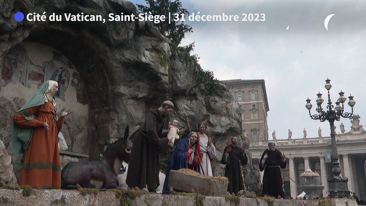 Le pape prie pour les victimes de la guerre lors de sa dernière prière de l'Angélus de 2023