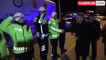 Vali Özkan, yılbaşı gecesi çalışan kamu görevlilerini ziyaret etti
