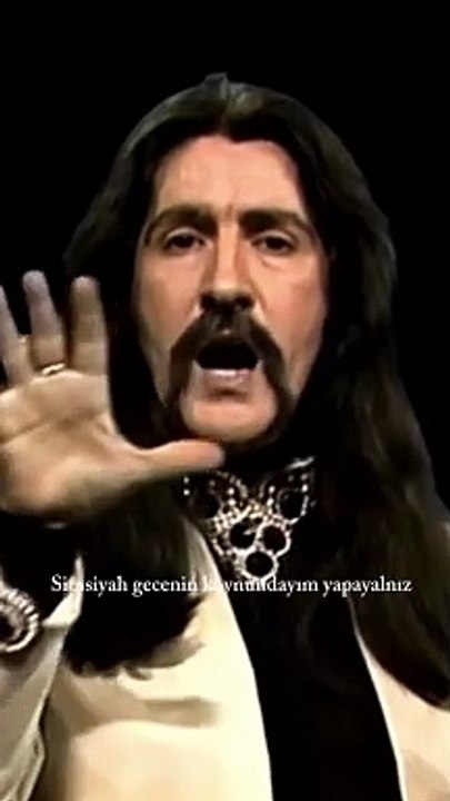 Barış Manço – Dönence 🎶 | Simsiyah Gecenin Koynunda Bir Yalnızlık Hikâyesi