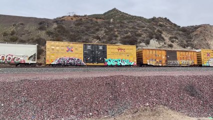 UP 7865 Leads Eastbound Manifest Train Passes Through Blue Cut CA