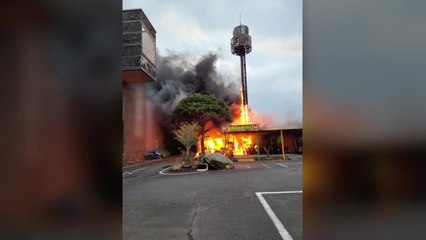 제주 서귀포 전기자전거 대여점에서 불...신고 10여 건 접수 / YTN