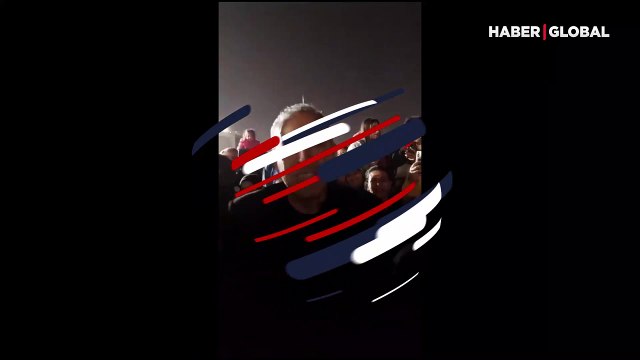 Haluk Levent, yeni yıla Hatay'da depremzedelerle şarkı söyleyerek girdi