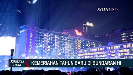 Usai Perayaan Tahun Baru, Dinas LH DKI Kerahkan 13 Road Sweeper dan 15 Truk Sampah ke Bundaran HI