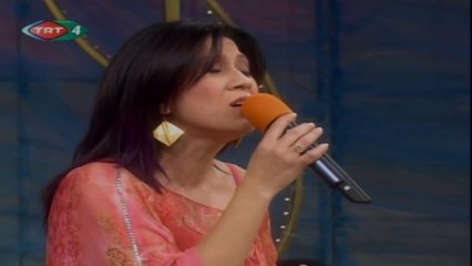 Özlem Karaağaç / Güneşin battığı yerde