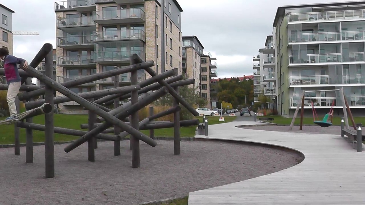 Flughafen, Klettergerüst 2015