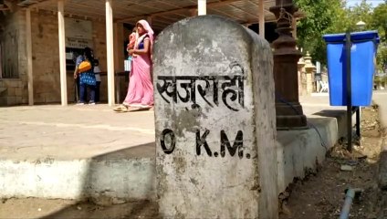 पश्चिमी समूह के मंदिर देखने पहुंचे देसी विदेशी पर्यटक