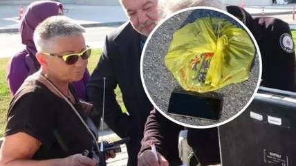 Alman uyruklu sürücünün aracına çarpıp kaçtı, olay yerinde telefonunu düşürdü