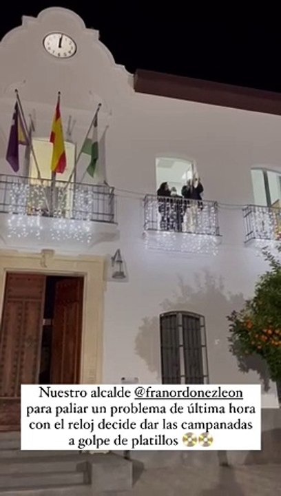 El alcalde de un pueblo cordobés que dio las campanadas a golpe de platillo