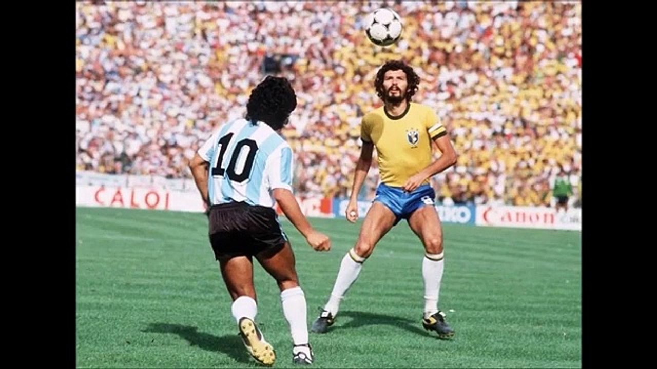Copa do Mundo 1982   Brasil x Argentina (Grupo C) com Luciano do Valle (audio)
