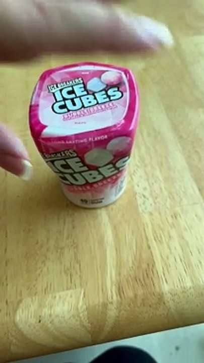 Ice Cubes BuBBle Breeze
