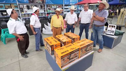 Toros - Juan Vainas y Chibolo - 01 Enero 2024