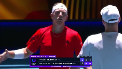 Swiatek stars as Poland beat Spain in the United Cup