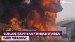 Kobaran Api Besar! Gudang Kayu dan 7 Rumah Warga Surabaya Ludes Terbakar