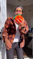 The 5 second trick to decorating for Halloween