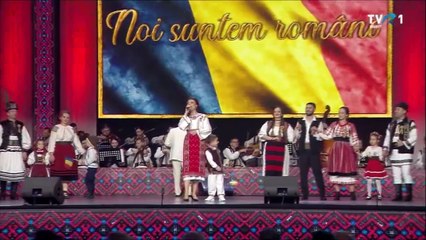 Stefania Narenji - Iar e sarbatoare-n sat (Spectacol „Noi suntem romani” - Sibiu - 01.12.2023)