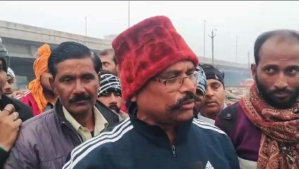 ट्रक और बसों के थमे पहिए, नए कानून का दूसरे दिन भी विरोध