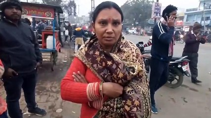 बस का इंतजार कर रही महिला के गले से मंगलसूत्र लेकर भागा