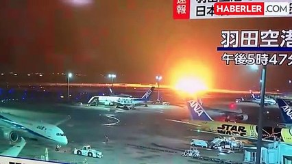 Japonya'yı ayağa kaldıran görüntü! 400 yolcunun bulunduğu uçak bir anda alev aldı