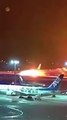 اللحظات الأولى لاندلاع حريق في طائرة بمطار هانيدا في اليابان