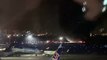 Avião pega fogo em aeroporto de Tóquio; cinco pessoas morreram