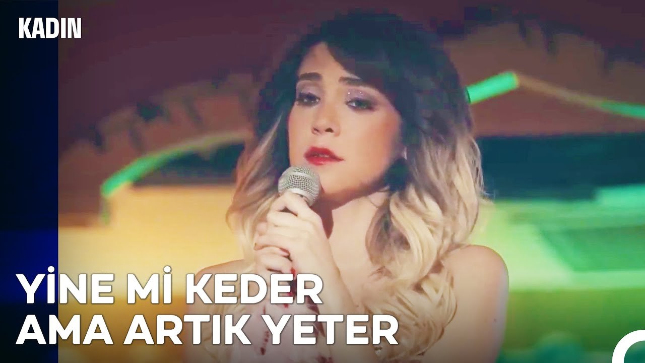 Ceyda Pavyonda Şarkı Söylemeye Geri Döndü - Kadın