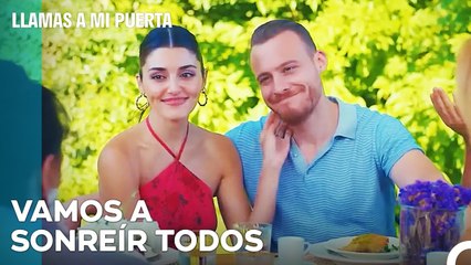 Familia A La Que Nunca Le Falta Diversión - Llamas A Mi Puerta