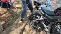 Motociclista tem suspeita de fratura no braço após sofrer acidente na Região Norte