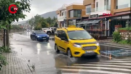 Bodrum'da sağanak Metrekareye 23 kilogram yağış düştü