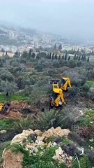 اعتقالات ومصادرة أراض بالقدس لإقامة شارع استيطاني