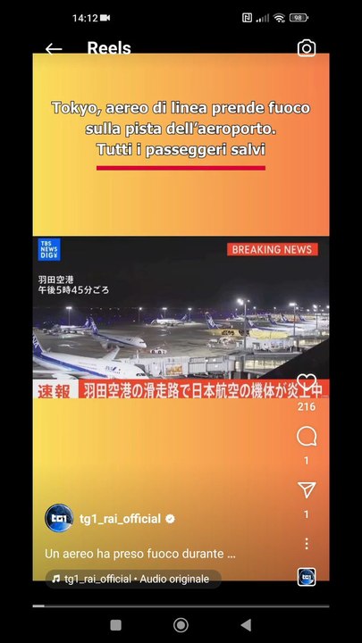 Tg1 scontro tra due aerei in aereoporto