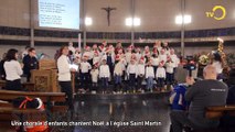 Sans commentaire: chorale d'enfants chante Noel