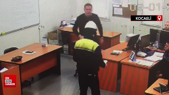Kocaeli'de fabrika sahibinin, işçinin yüzüne kağıt fırlatmasına inceleme başlatıldı